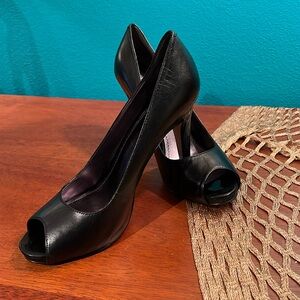 Nine West black leather platform peep-toes